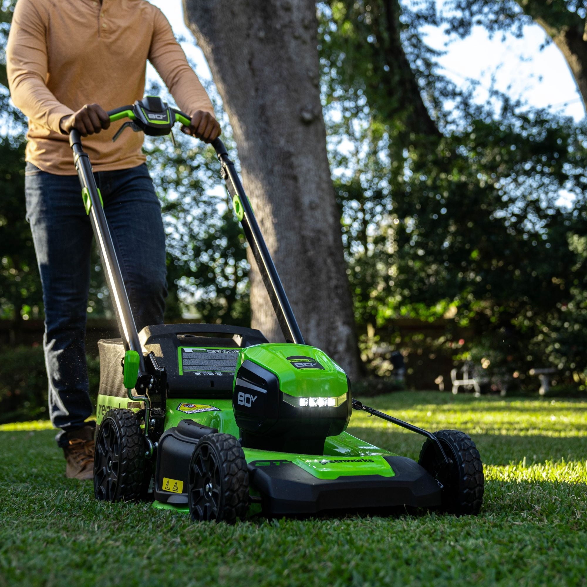 Greenworks 80V 21 Brushless Cordless Self-Propelled Lawn Mower, 4.0 Ah Battery and Rapid Charger Included