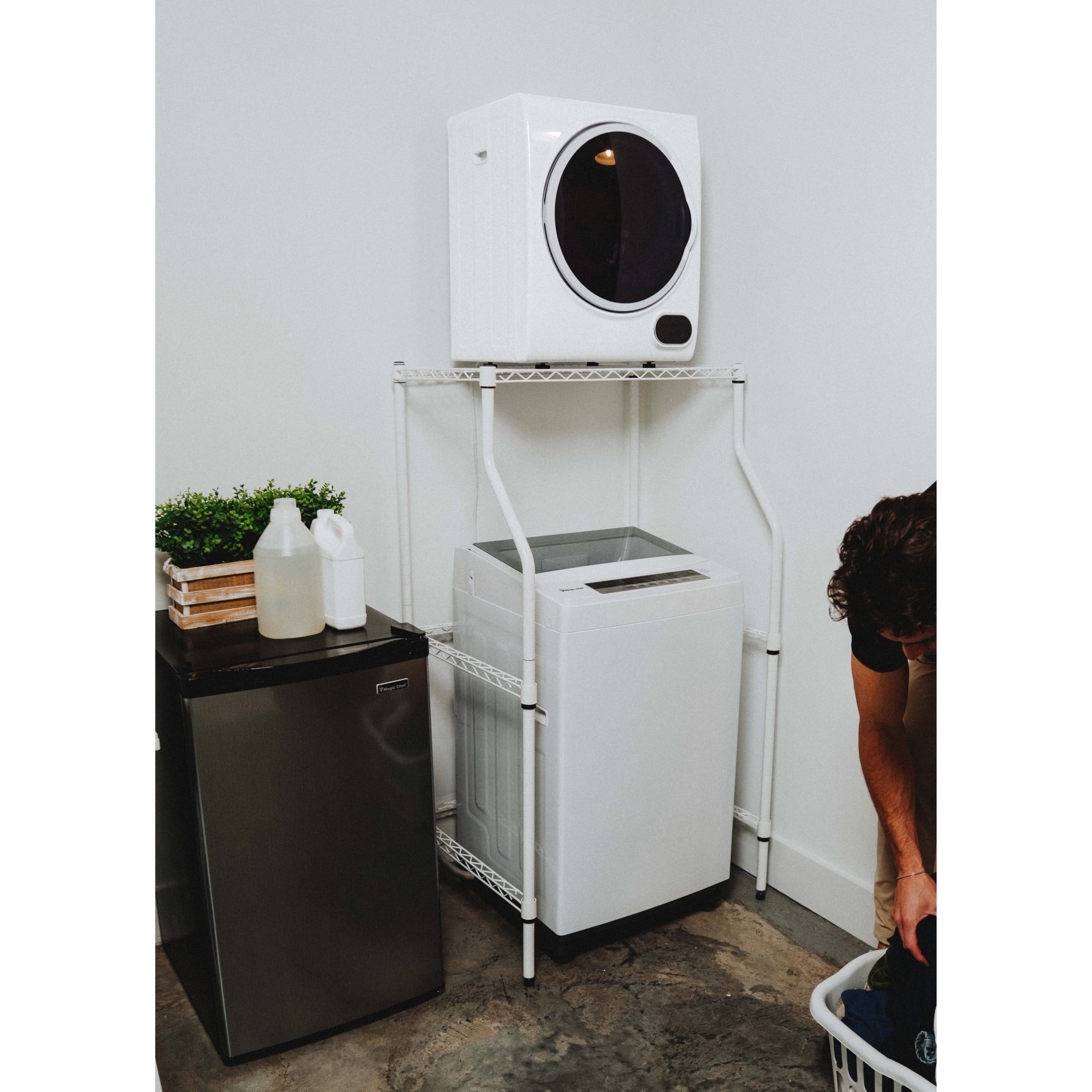 Magic Chef MCSDRY15SE Compact 1.5 Cuft. Electric Dryer
