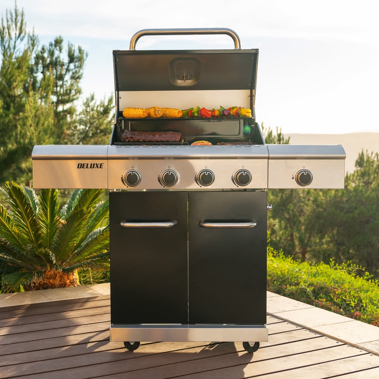 Nexgrill 4-Burner Dual Fuel Gas Grill with Side Burner and Griddle Insert, 627 SQ In Total Cooking Space, 59,000 BTUs Output, BBQ Grill Perfect for Outdoor Gatherings - 720-0958HE