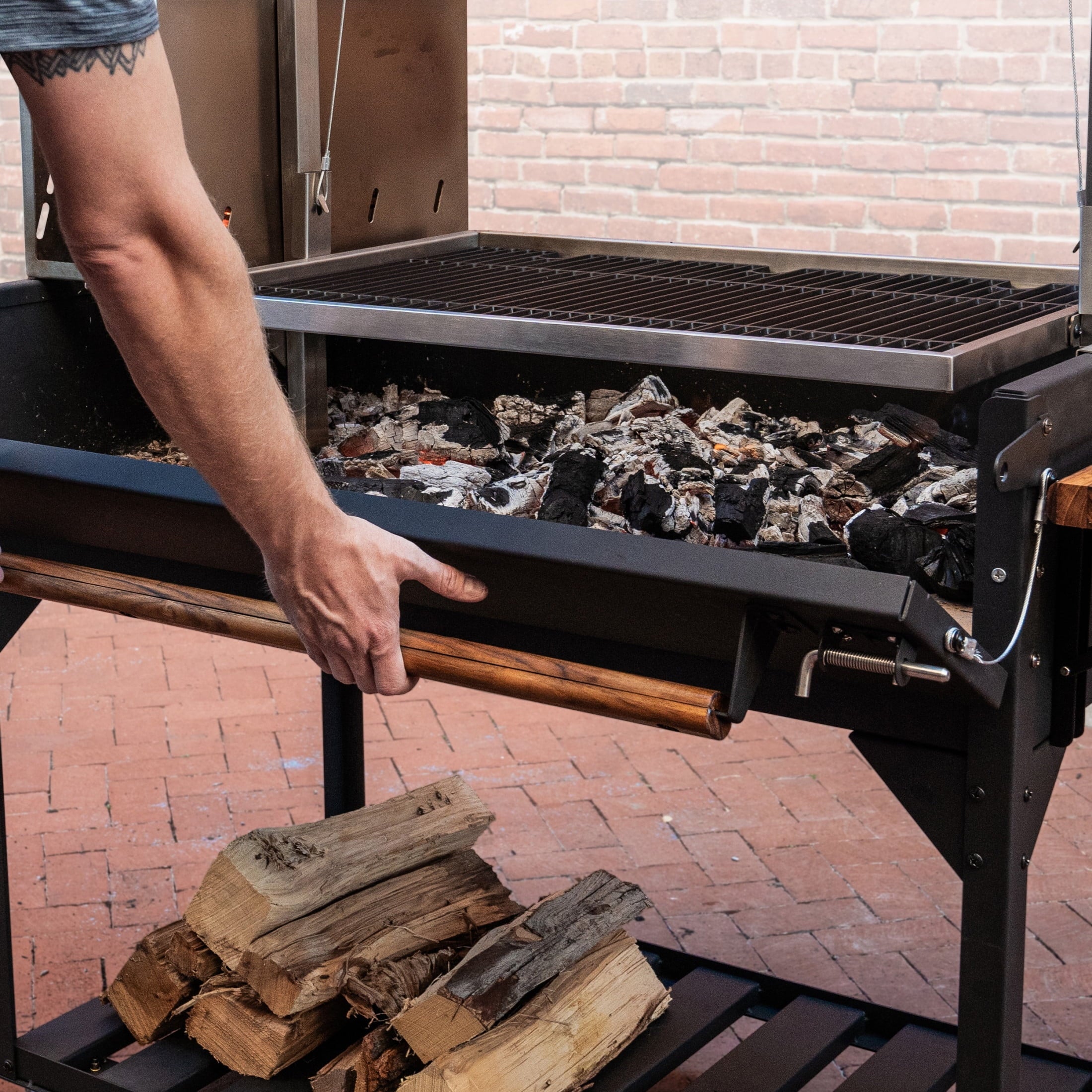 Backyard Discovery Argentine Santa Maria Wood Fire & Charcoal Steel BBQ Grill, Brasero