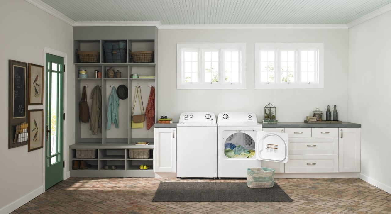 Amana 6.5 cu ft 240 mV White Electric Automatic Dryer