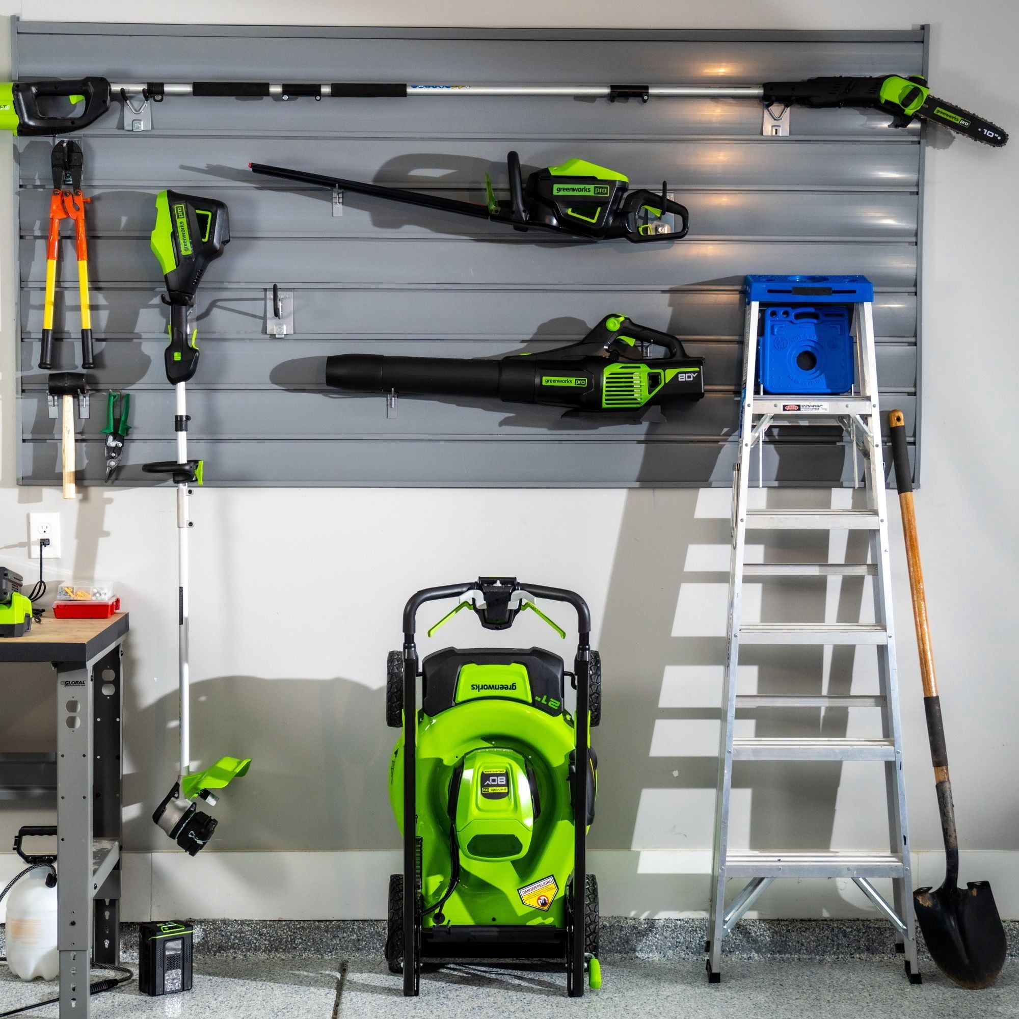 Greenworks 80V 21 Brushless Cordless Self-Propelled Lawn Mower, 4.0 Ah Battery and Rapid Charger Included