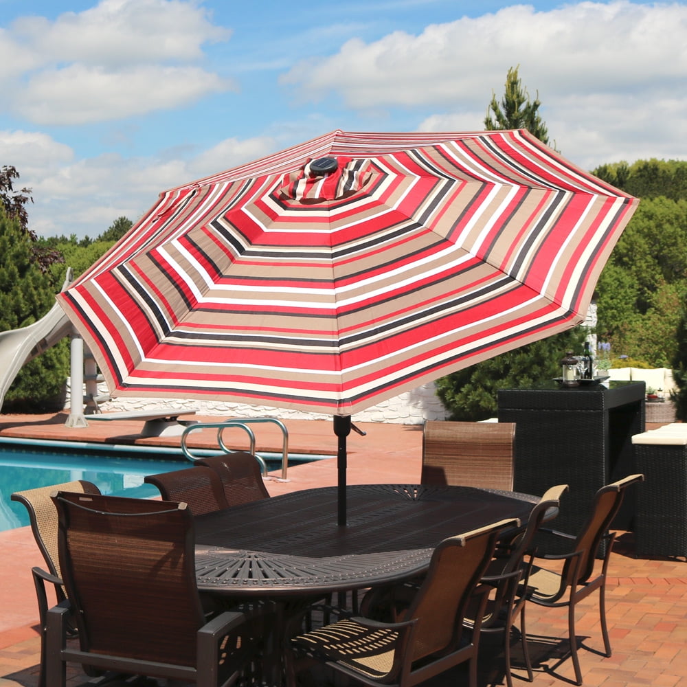 Sunnydaze Decor 91 Awning Striped Octagon Market Patio Umbrella, Adjustable Angle